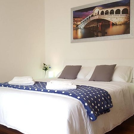B&B Bluevenice Mestre Luaran gambar